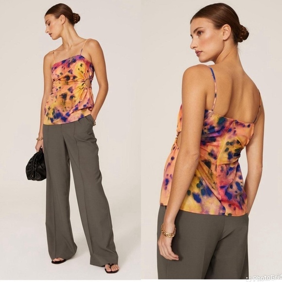 Rokh Gathered Waist Tank - Picture 1 of 7